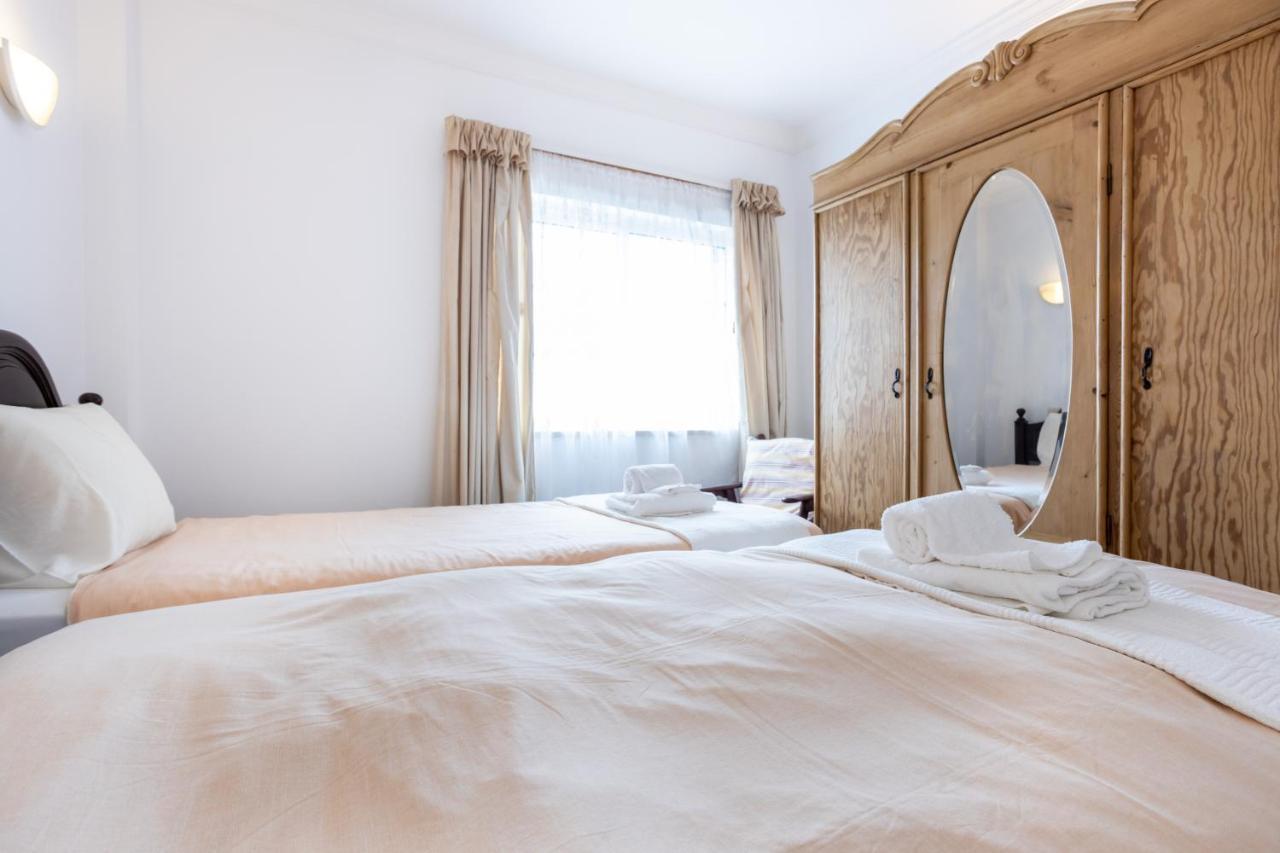 Top Floor Apartment With Great Views! Albufeira Exterior foto